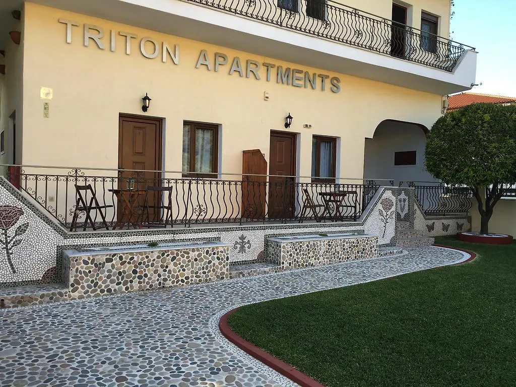 Triton Apartments Nea Skioni